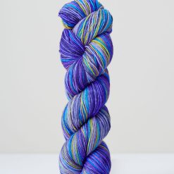 URTH- uneek hand-dyed merino