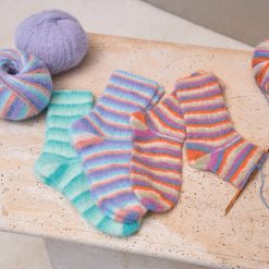 lana grossa cosy socks stripes