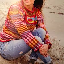 Christel Seyfarth - Koøje trøje rød- red porthole sweater -finlandia import